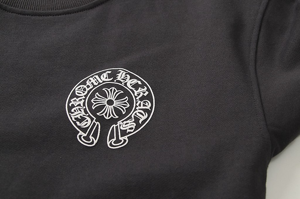 CHROME HEARTS